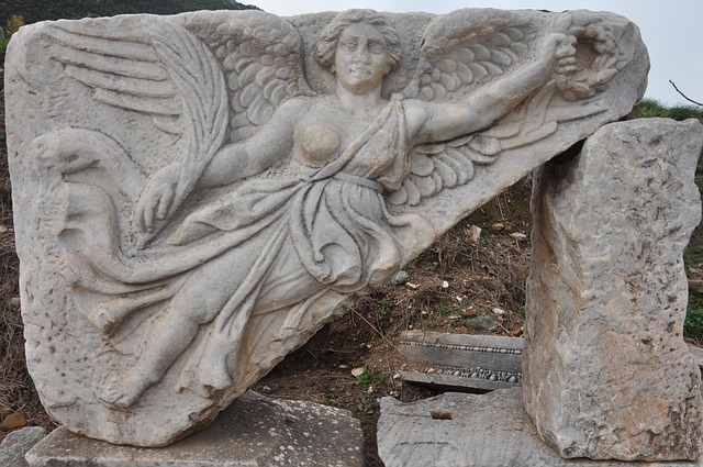 the-title-of-the-column-in-ephesus-2669038_640